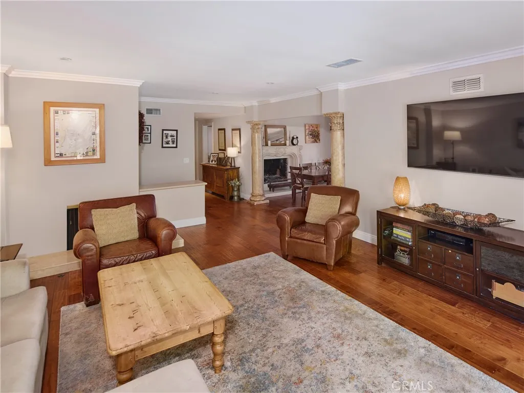Additional image 3 of 864 Maryland St, El Segundo, CA 90245