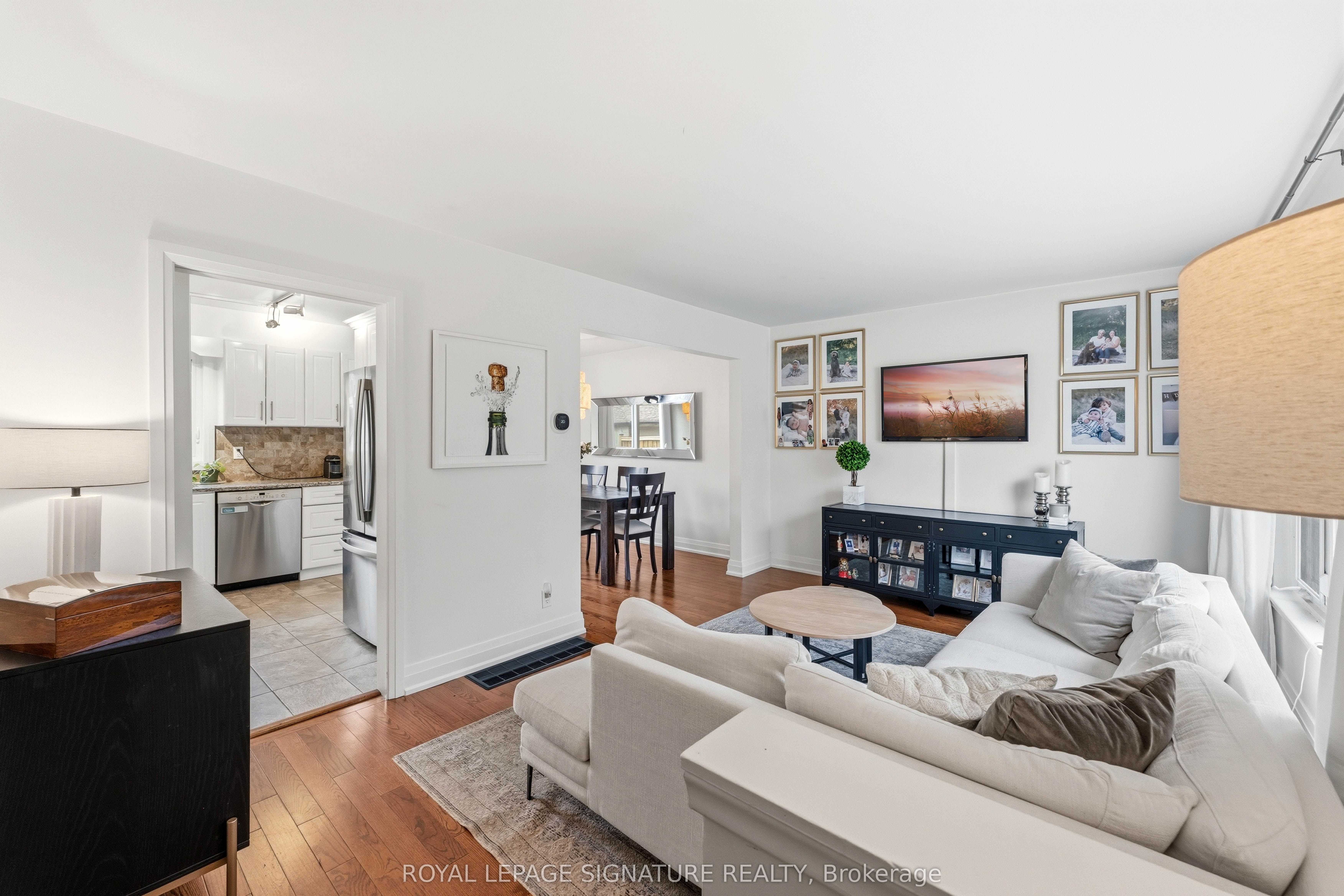 Additional image 3 of 32 Althea Road, Toronto, ON, M6S 2P2
