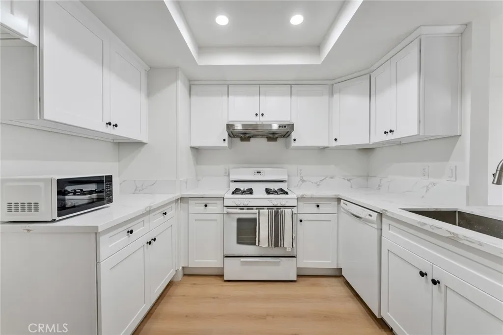 Additional image 25 of 1070 Walnut Grove Ave Unit F, Rosemead, CA 91770