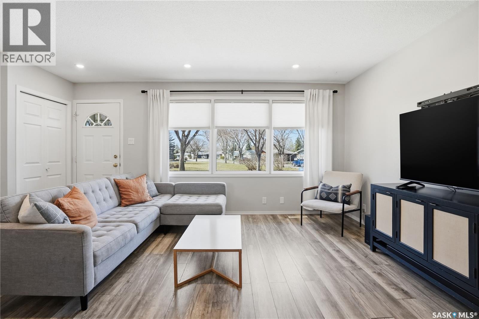 Additional image 4 of 709 Inver Crescent E, Regina, SK, S4N2K7