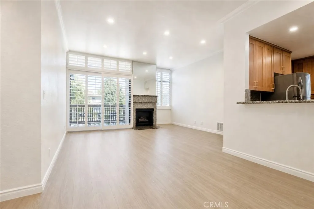 Additional image 40 of 10470 Riverside Dr Unit 102, Toluca Lake, CA 91602