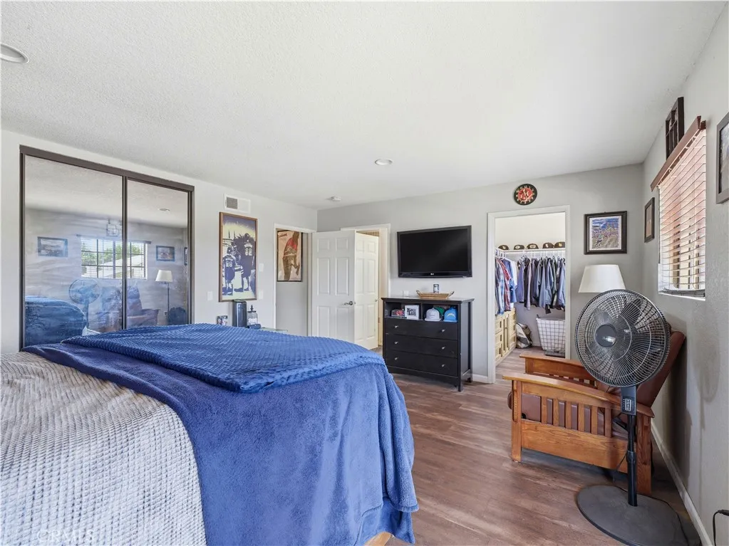 Additional image 73 of 22319 Lull Street, Canoga Park, CA 91304