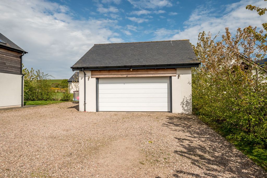 Additional image 23 of 5 bed detached house for sale1 Denside Park, Wellbank, Broughty Ferry DD5