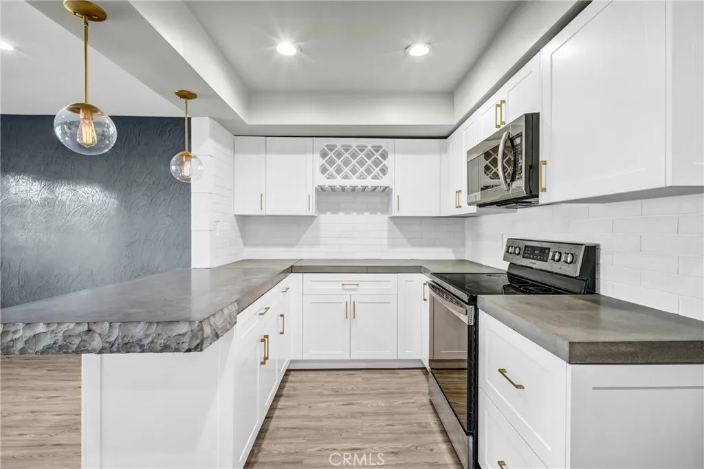 Additional image 17 of 972 E California Blvd Unit 304, Pasadena, CA 91106
