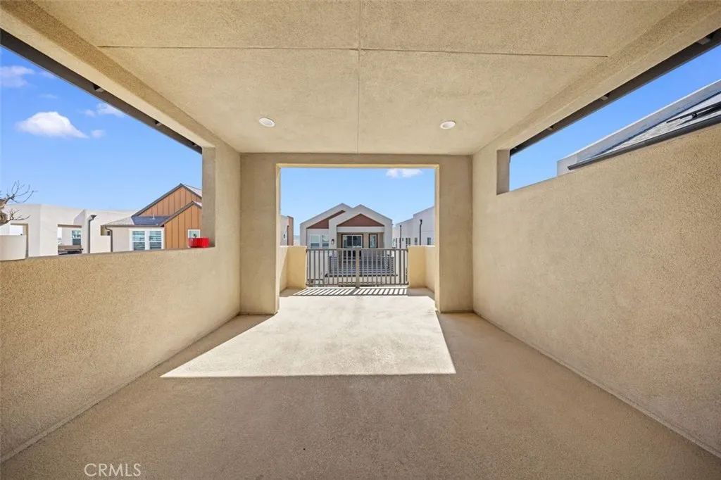 Additional image 125 of 254 Tank, Irvine, CA 92618