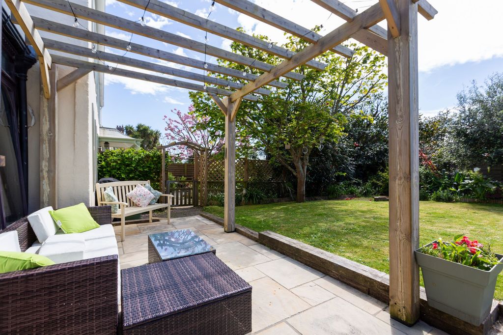 Additional image 44 of 5 bed end terrace house for saleMontrose, St Clement JE2