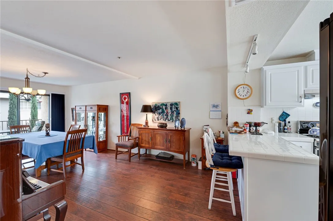 Additional image 40 of 42 Esperanza Avenue, Sierra Madre, CA 91024