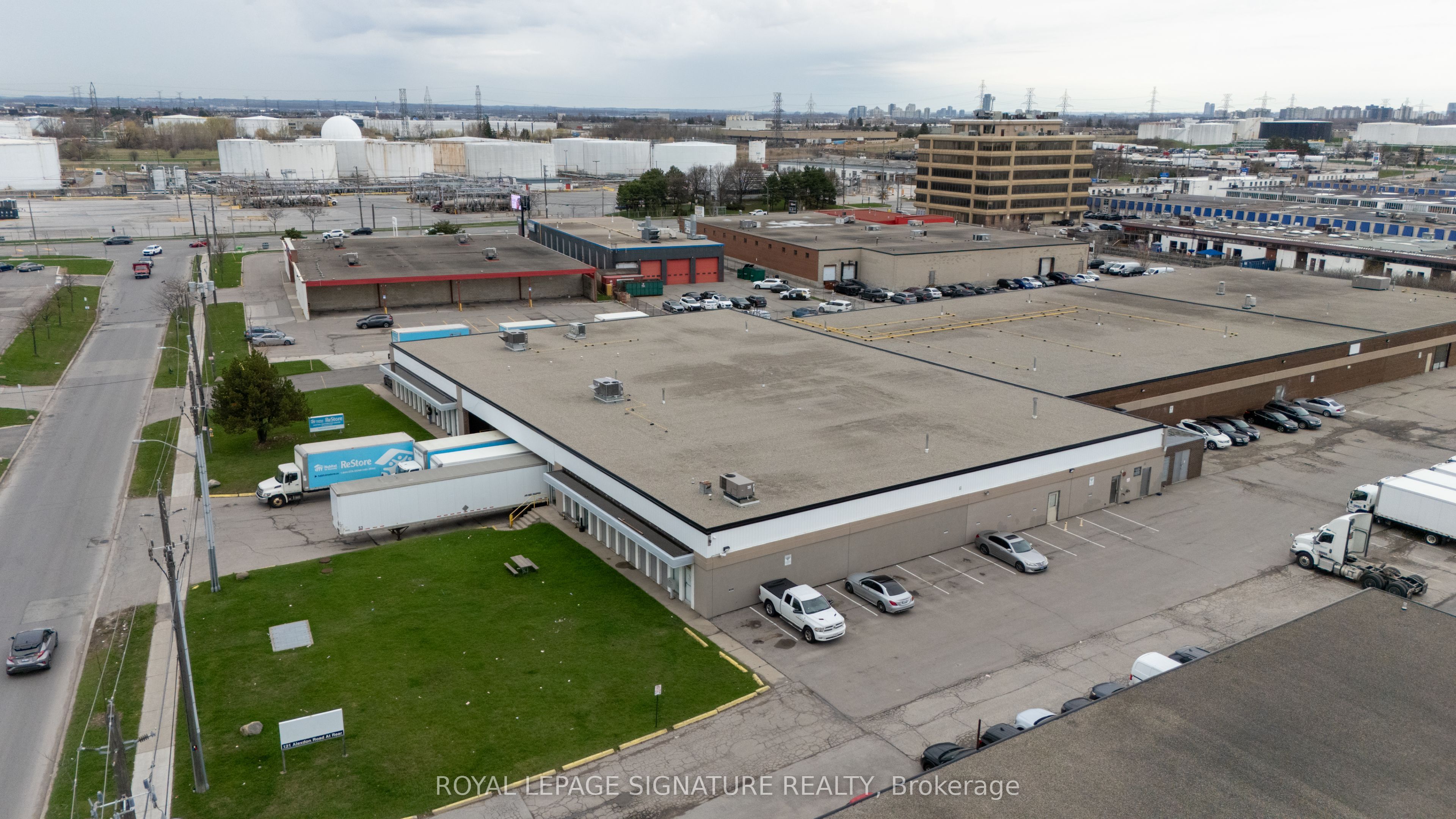 101 Alexdon Road, Toronto, ON, M3J 2B5 photo 2