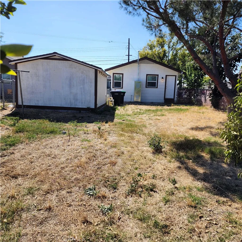 Additional image 22 of 390 N 4th Street, Colton, CA 92324