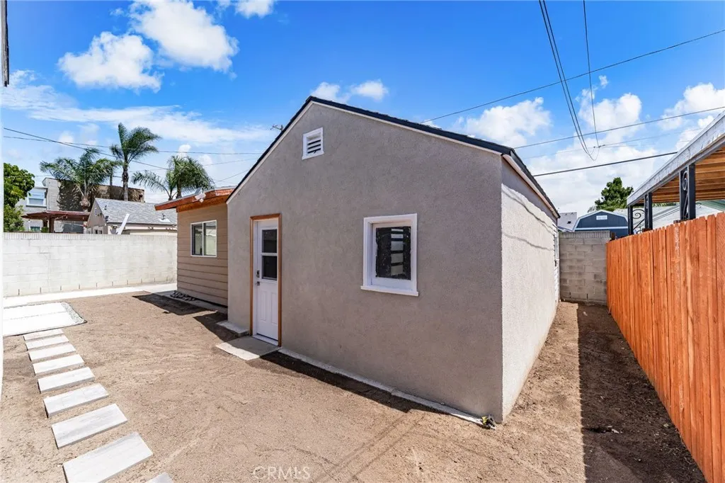 Additional image 73 of 6014 Alviso Ave, Los Angeles, CA 90043