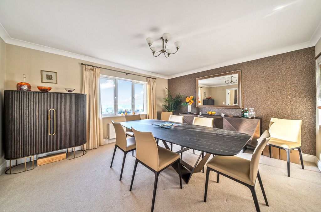 Additional image 7 of 4 bed flat for saleDouglas Avenue, Exmouth EX8