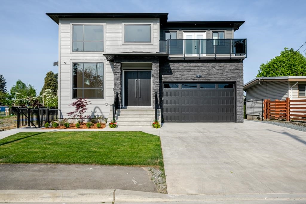 2219 Lynden Street, Abbotsford, BC, V2T 3B8