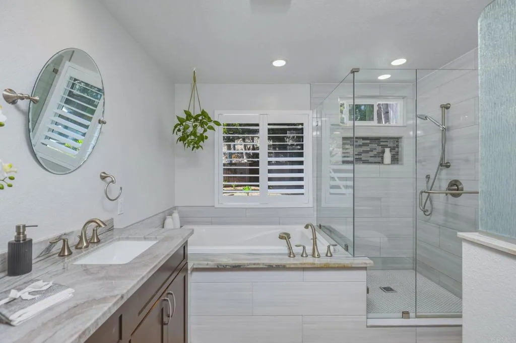 Additional image 35 of 11120 Forestview Lane, San Diego, CA 92131