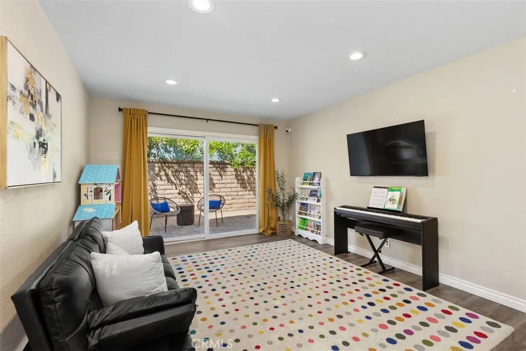 26841 Salinas Ln, Mission Viejo, CA 92691