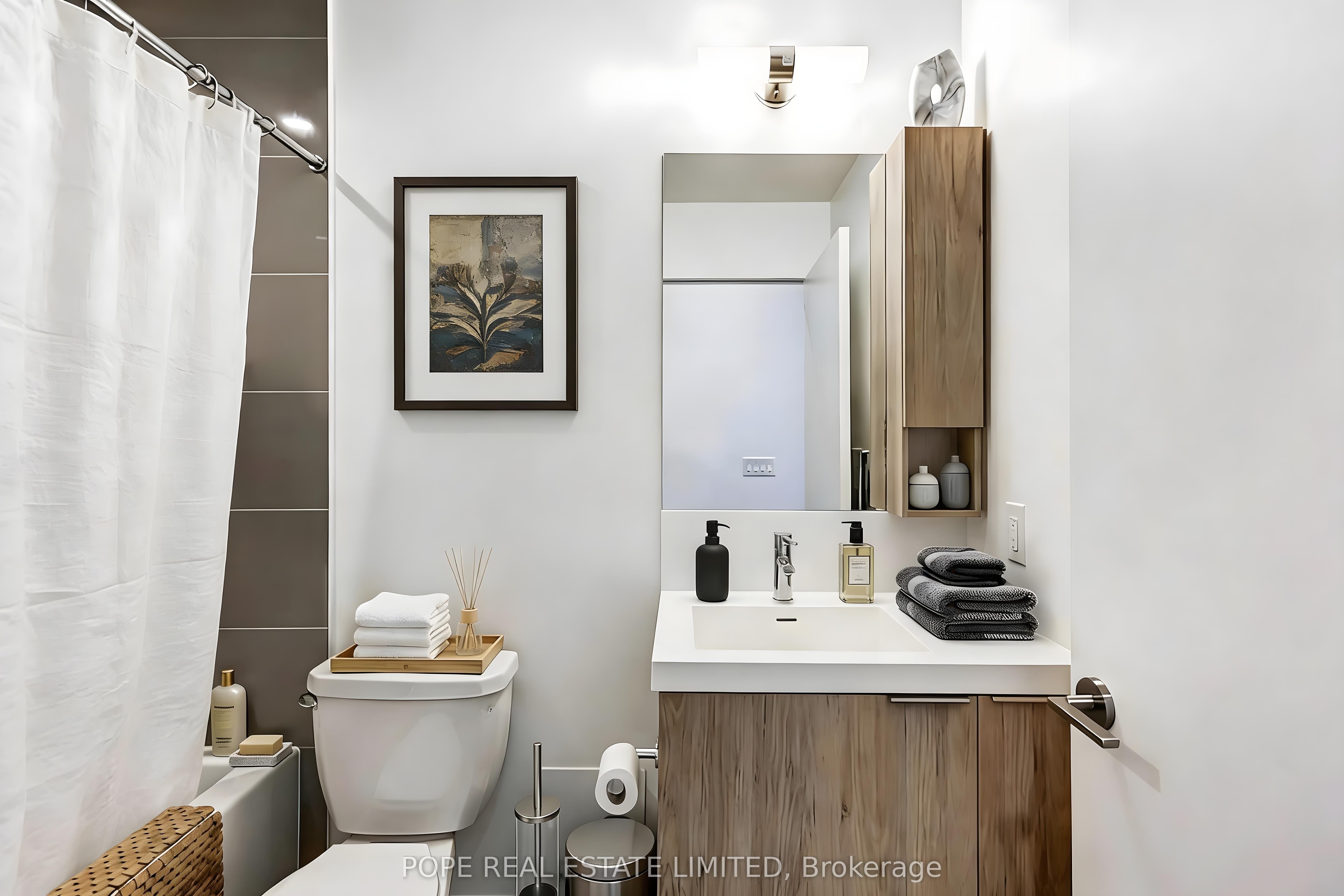 Additional image 3 of W1002-225 Sumach Street, Toronto, ON, M5A 0P8