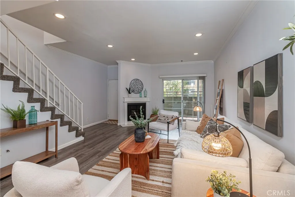 Additional image 5 of 11485 Moorpark Street Unit 15, Studio City, CA 91602