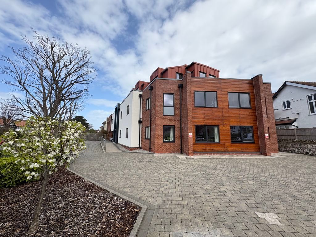 2 bed flat for saleWhitehall Road, Rhos On Sea LL28