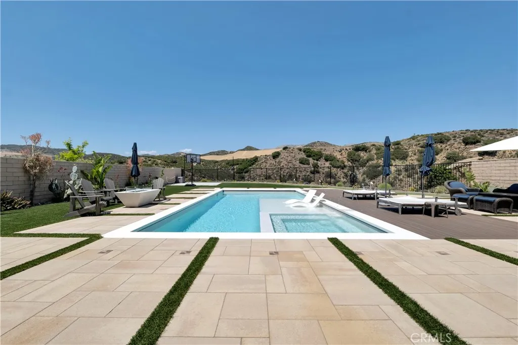 Additional image 108 of 21611 Canyon Cove Cv, Chatsworth, CA 91311