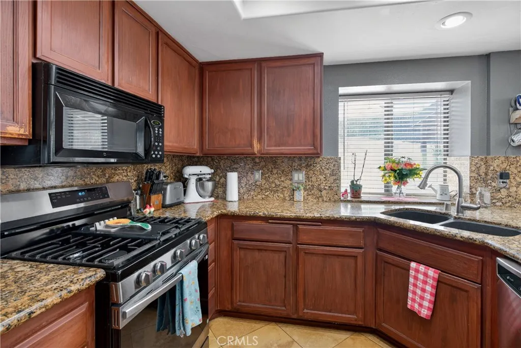 Additional image 13 of 25504 Birchtree Dr, Murrieta, CA 92563