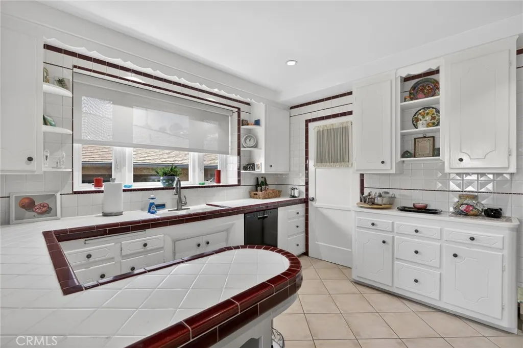 Additional image 18 of 3664 Holboro Dr, Los Angeles, CA 90027