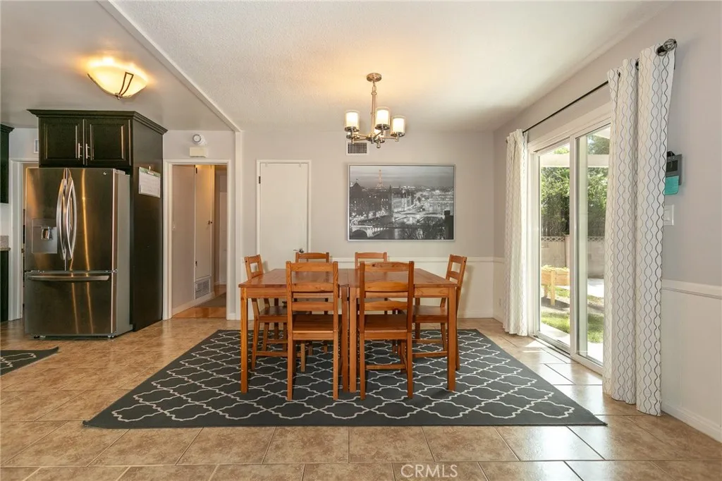 Additional image 28 of 21000 Elkwood St, Canoga Park, CA 91304