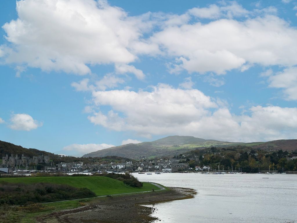 Additional image 16 of 2 bed flat for saleWarren Drive, Deganwy, Conwy LL31