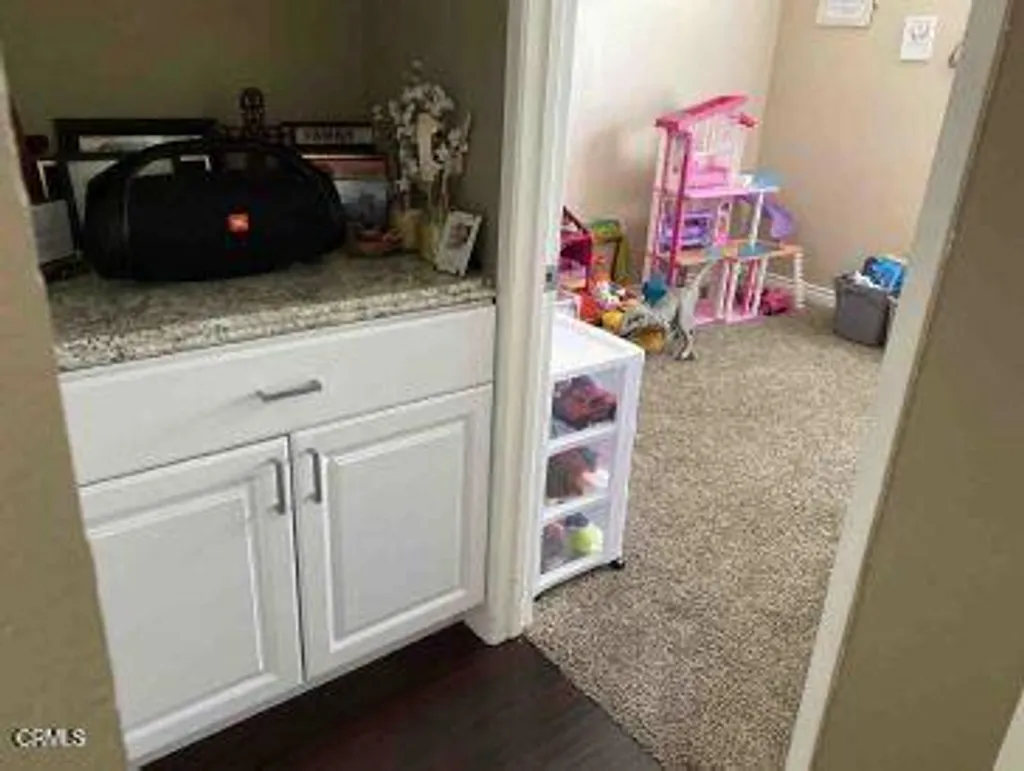 3811 Triton Drive, Palmdale, CA 93550