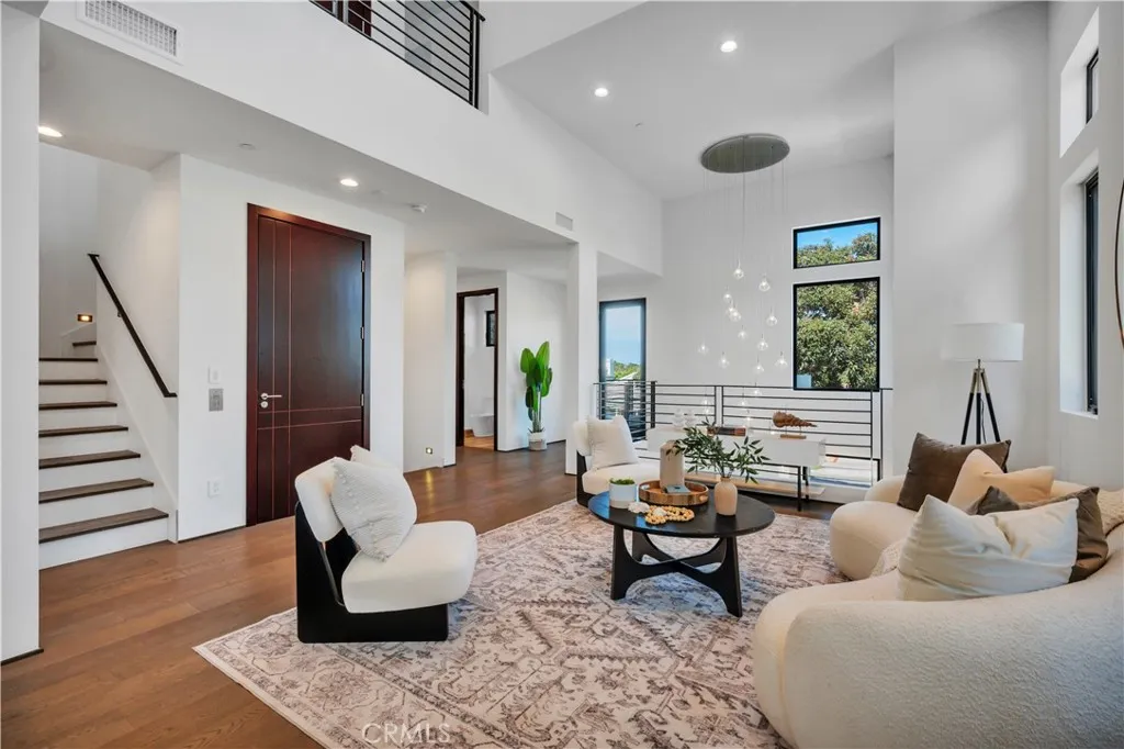 Additional image 92 of 332 Avenue E, Redondo Beach, CA 90277
