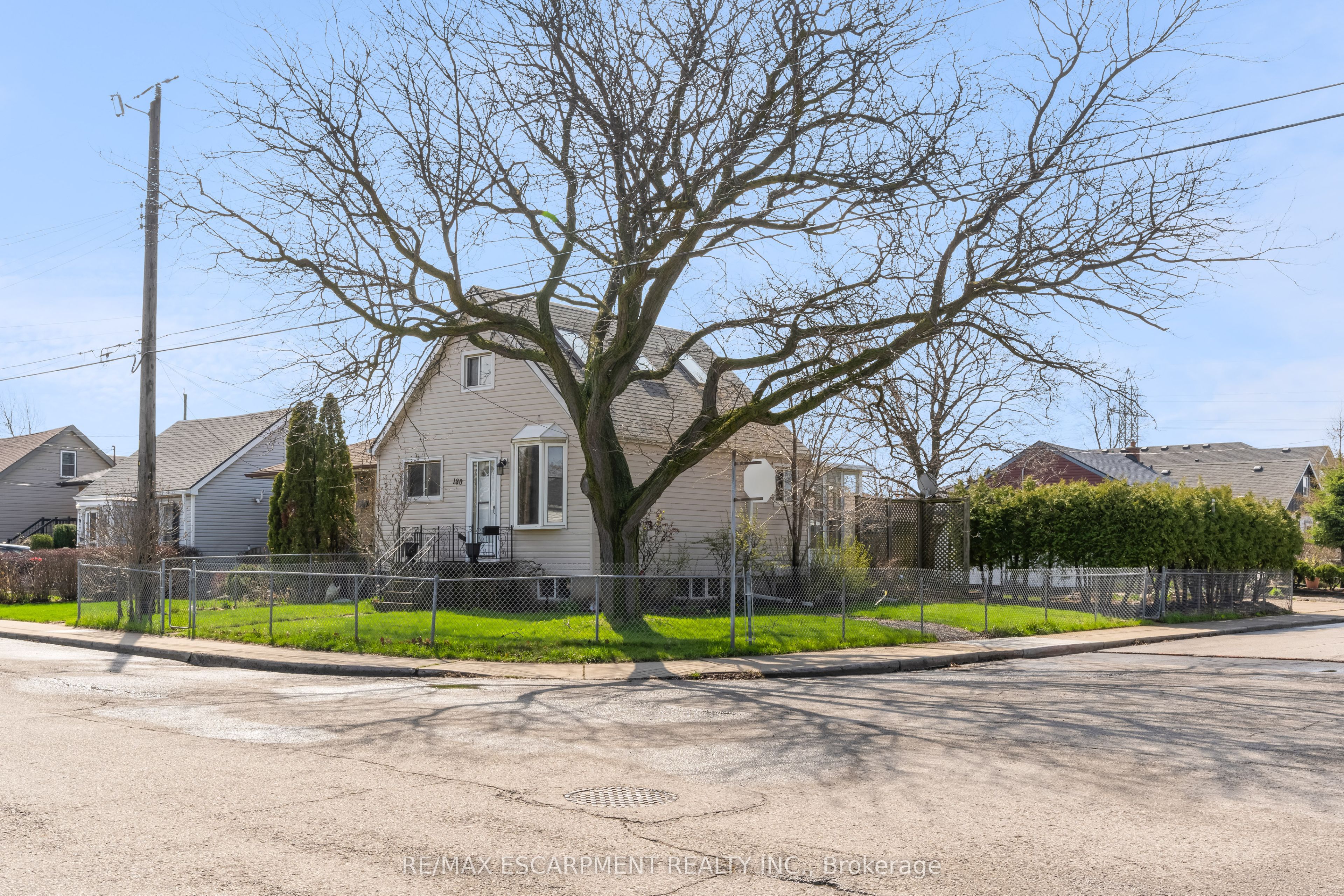 Additional image 2 of 180 Mead Avenue, Hamilton, ON, L8H 3V1