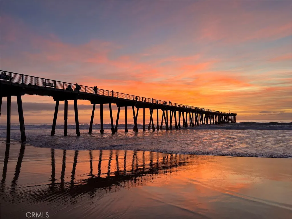 959 2nd St, Hermosa Beach, CA 90254