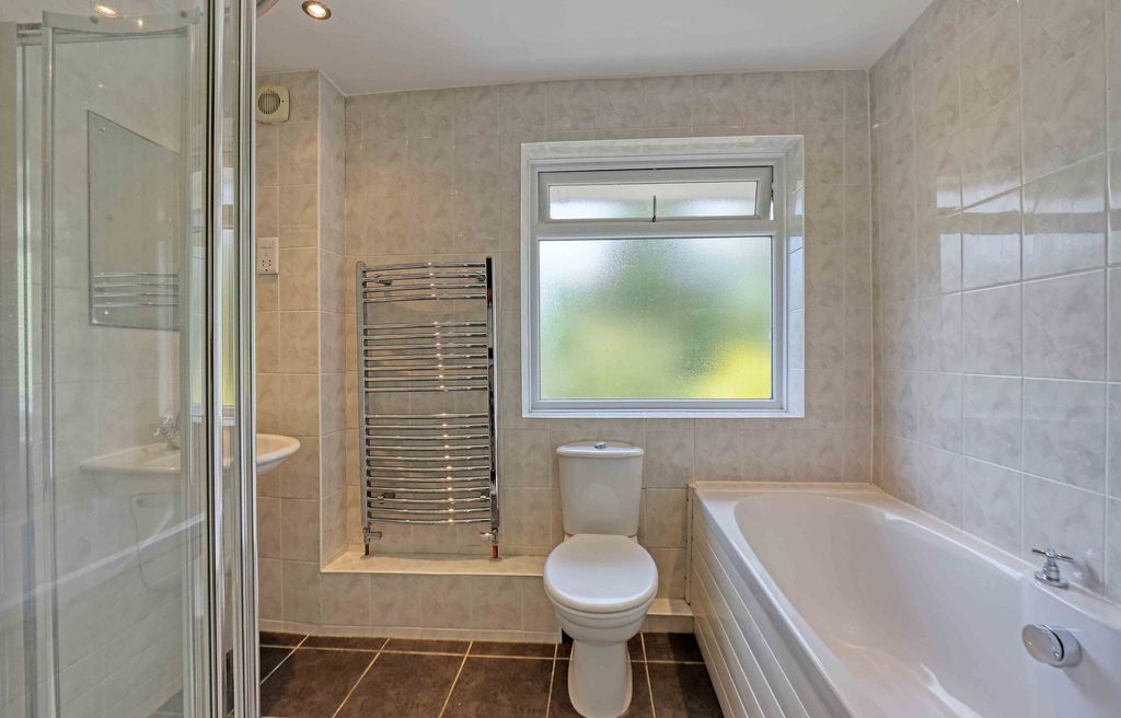 Additional image 16 of 4 bed semi-detached house for saleRay Park Road, Maidenhead SL6