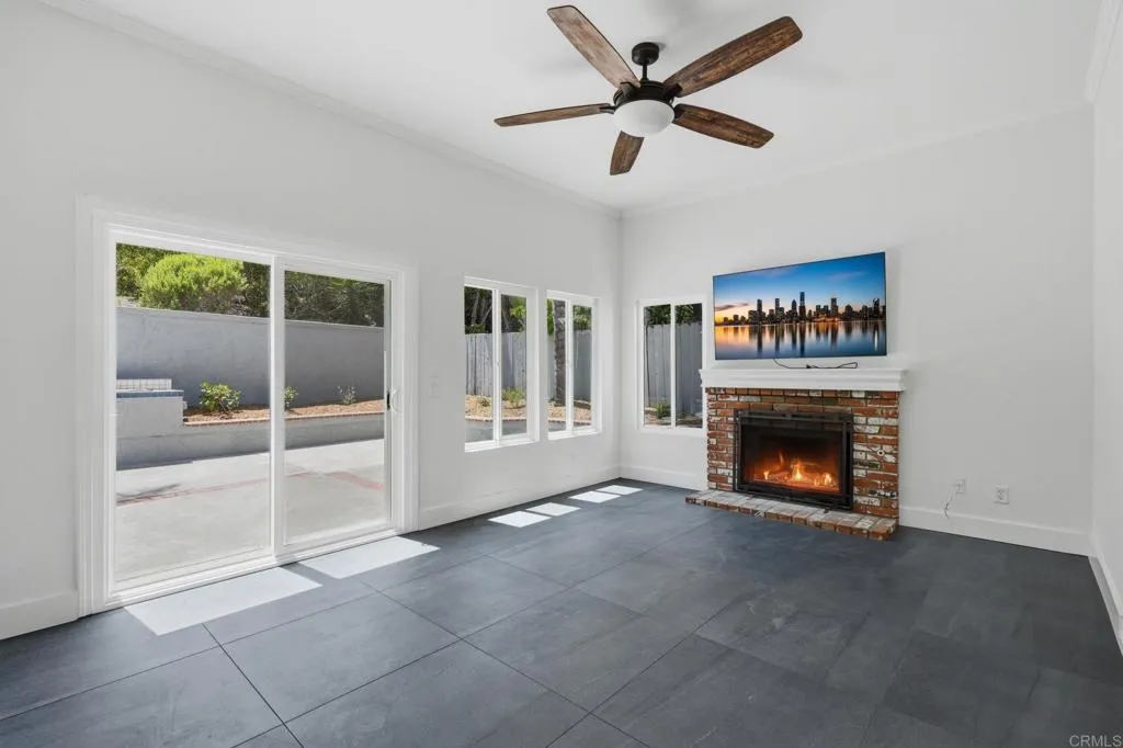 Additional image 16 of 1999 E Pointe Avenue, Carlsbad, CA 92008