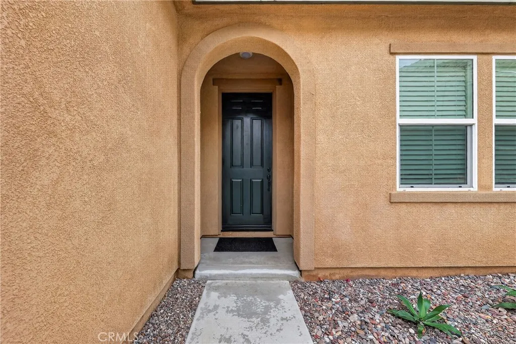 7335 Stockyard Rd, Riverside, CA 92507 photo 3