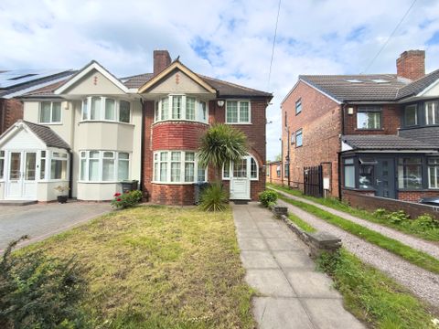 Beaufort Avenue, Birmingham B34