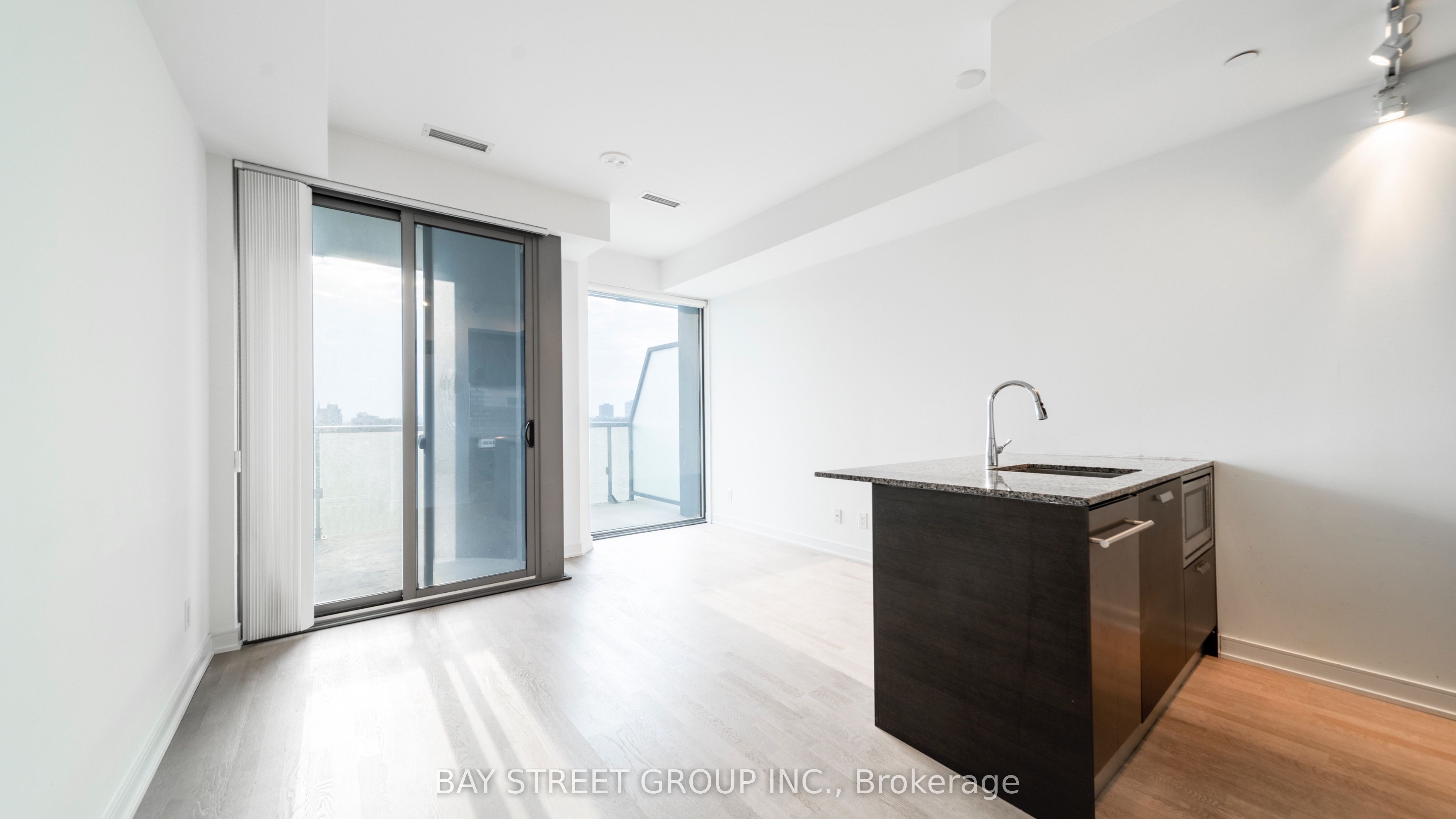 Additional image 6 of 716-57 St Joseph Street, Toronto, ON, M5S 0C5