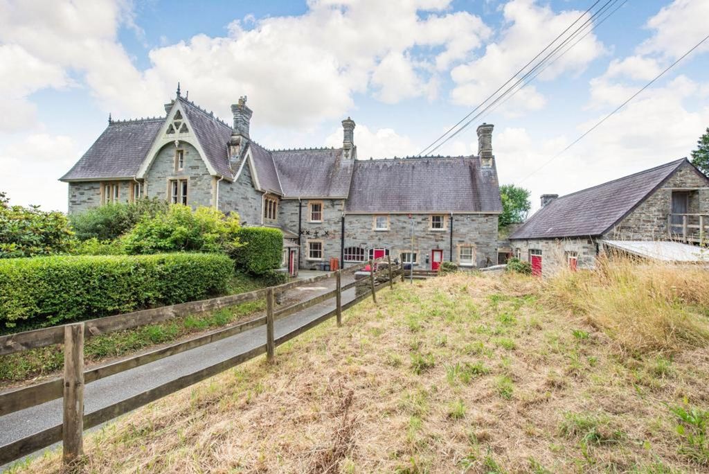 Additional image 65 of 9 bed property for saleGlanolmarch Mansion, Llechryd, Cardigan SA43