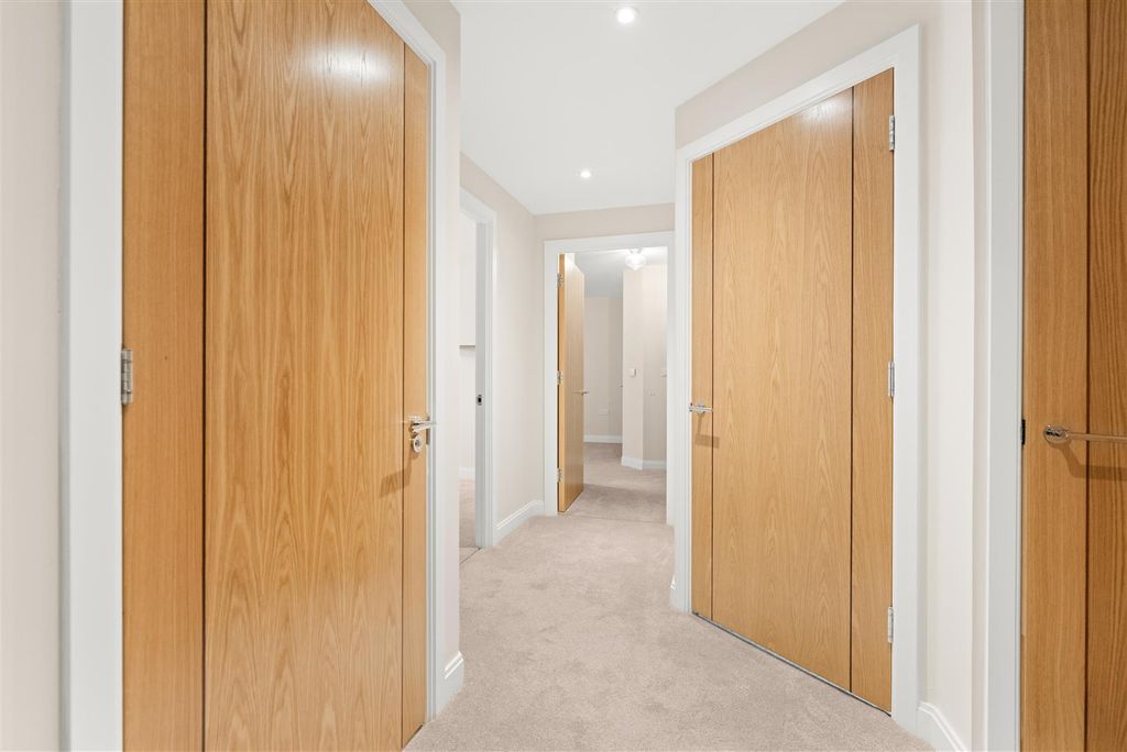 Additional image 6 of 2 bed flat for saleGower Road, Sketty, Swansea SA2