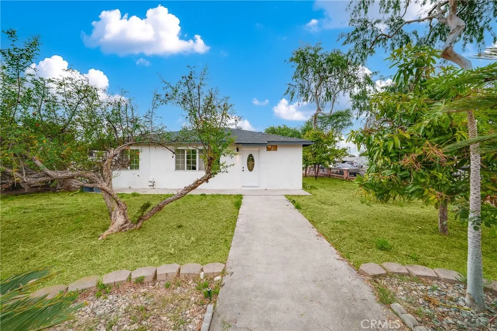 Additional image 2 of 1913 W Valencia Dr, Fullerton, CA 92833