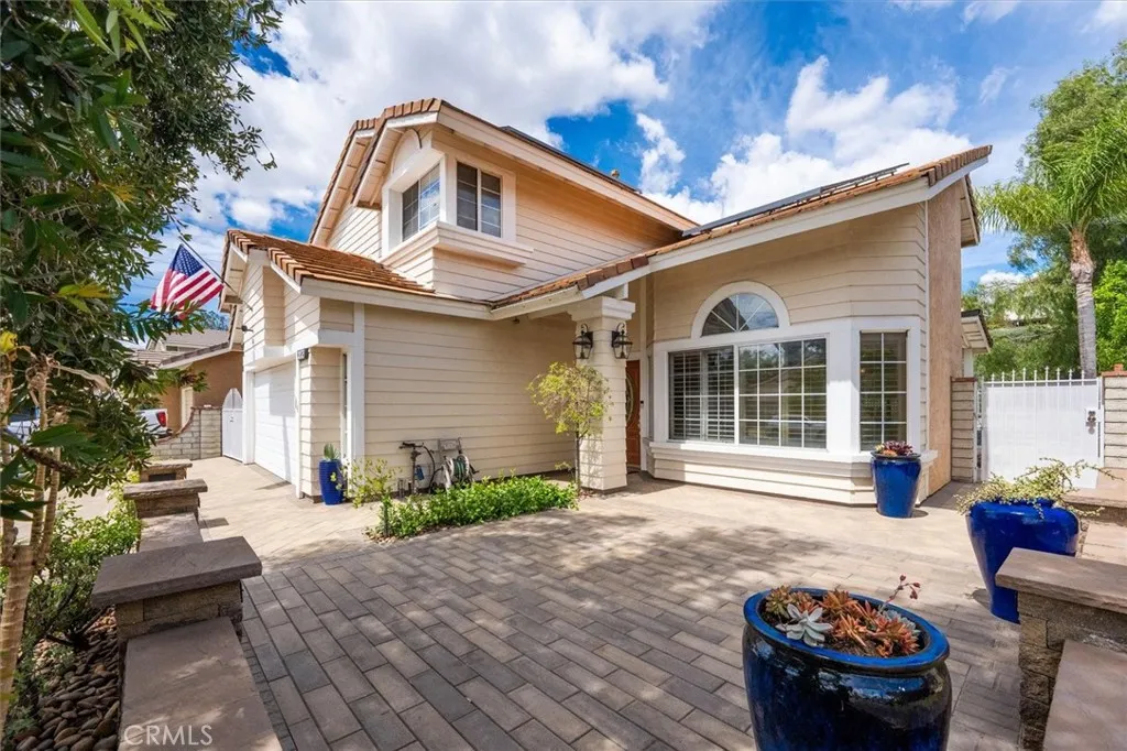 Additional image 3 of 28523 Red Cedar Pl, Saugus, CA 91390