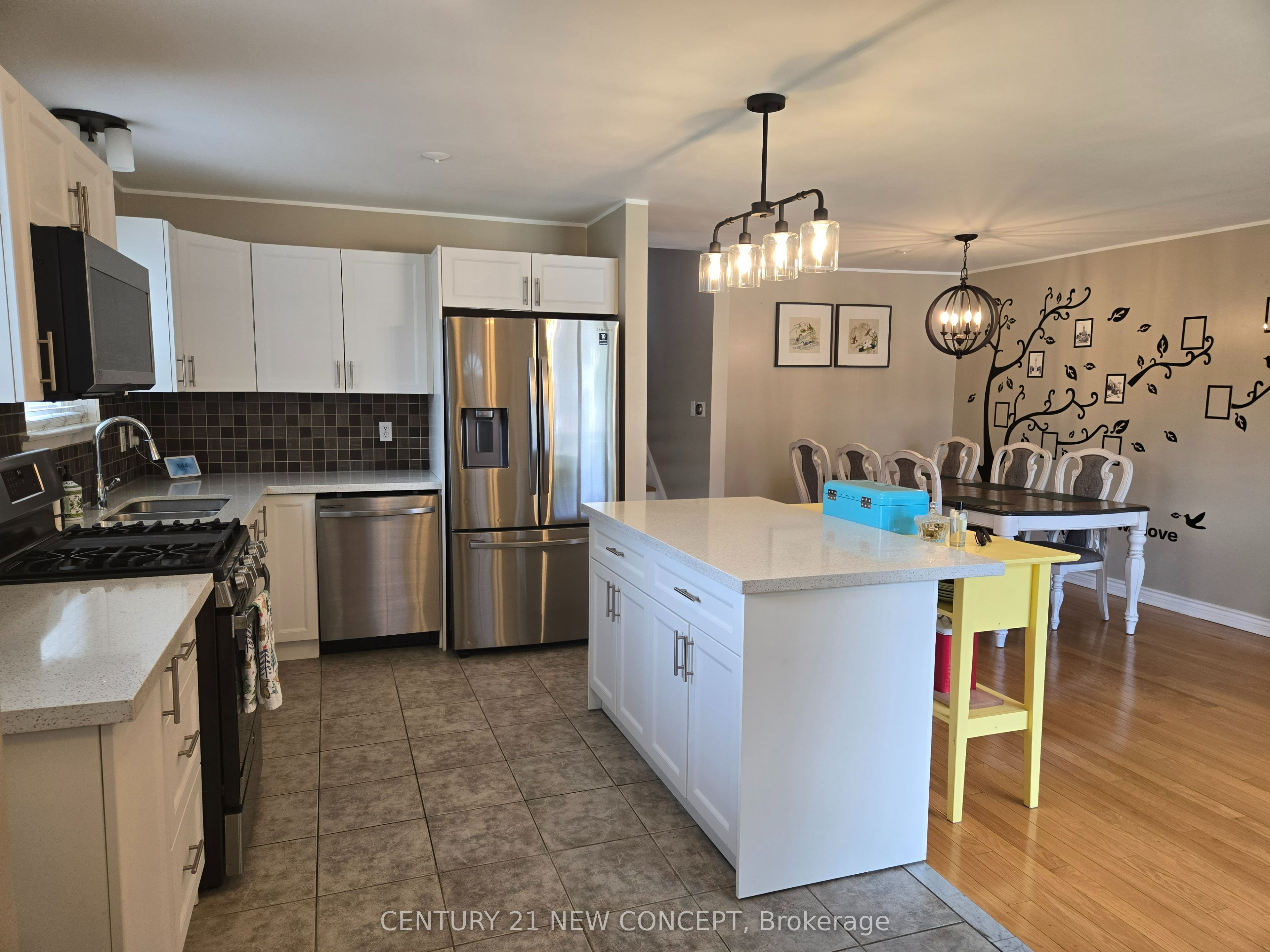 Additional image 6 of 412 Melores Drive, Burlington, ON, L7L 4T8