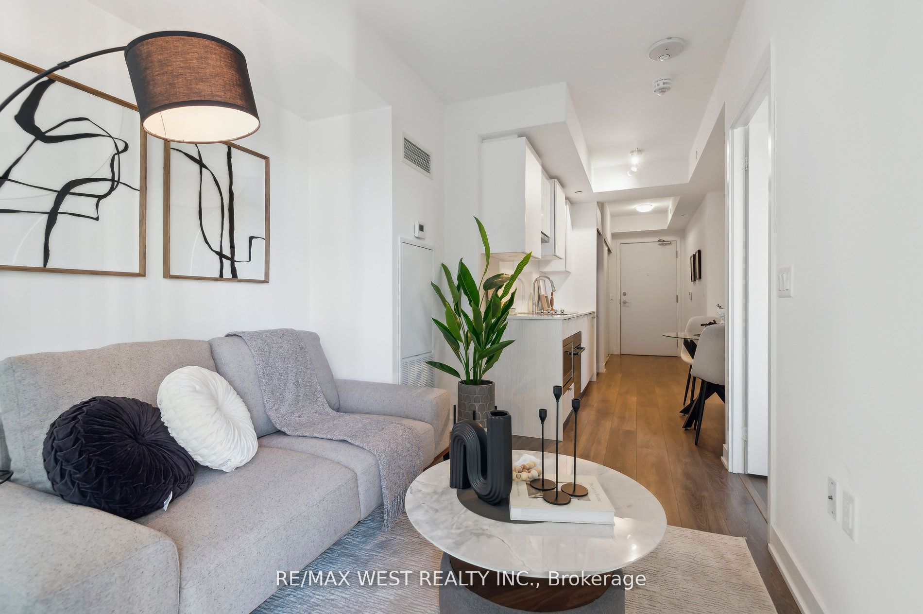 Additional image 6 of 2215-195 Redpath Avenue, Toronto, ON, M4P 0E4
