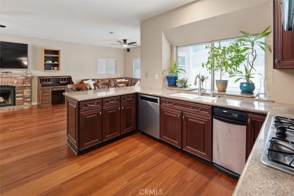 Additional image 18 of 28523 Red Cedar Pl, Saugus, CA 91390