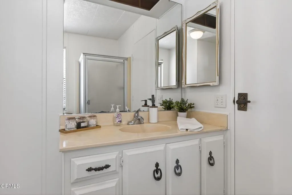 Additional image 24 of 84 Poinsettia Gardens Drive, Ventura, CA 93004