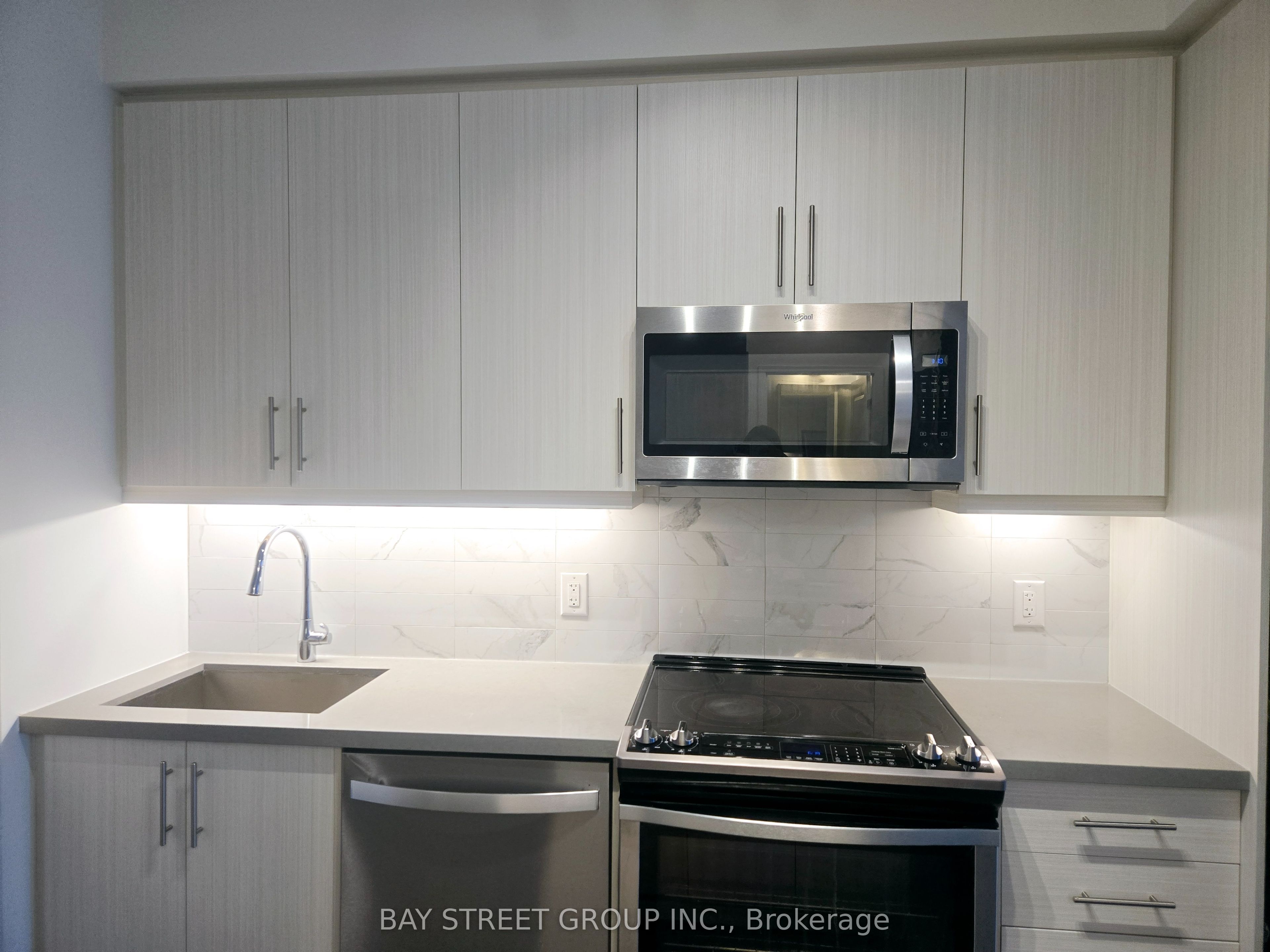 Additional image 6 of 201-85 Oneida Crescent, Richmond Hill, ON, L4B 0H4