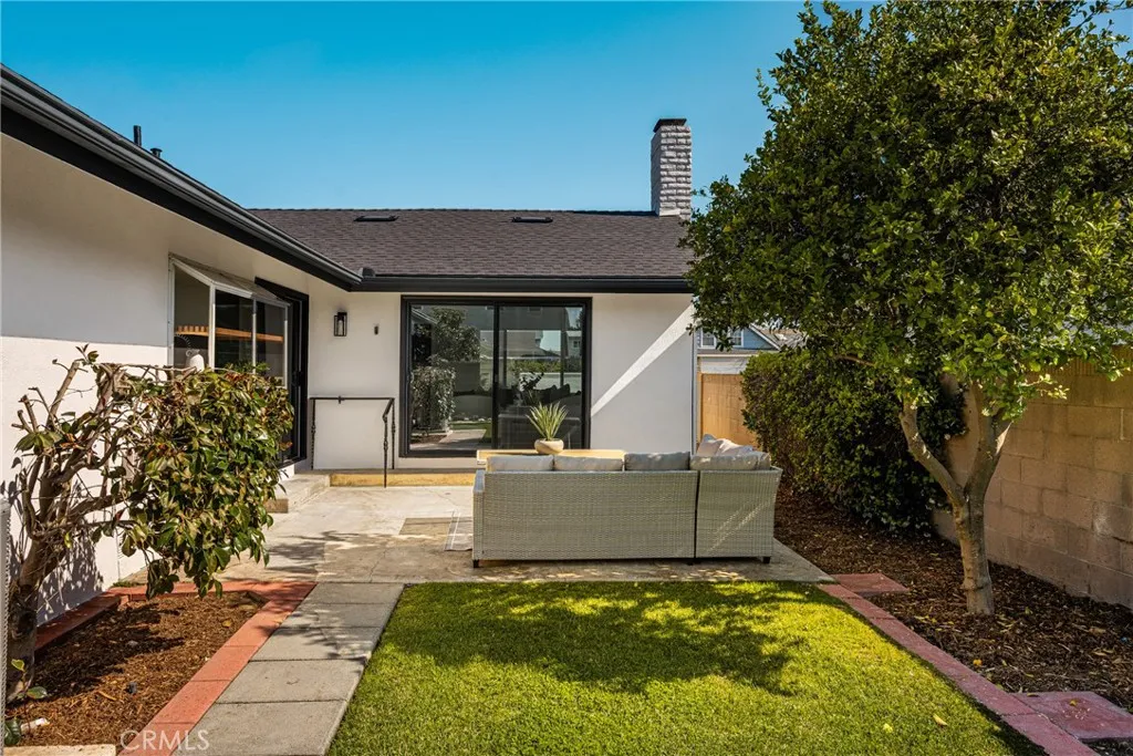 5202 Del Sur Circle, La Palma, CA 90623