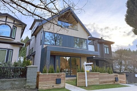 Additional image 7 of 1-4634 15th Avenue W, Vancouver, BC, V0V 0V0