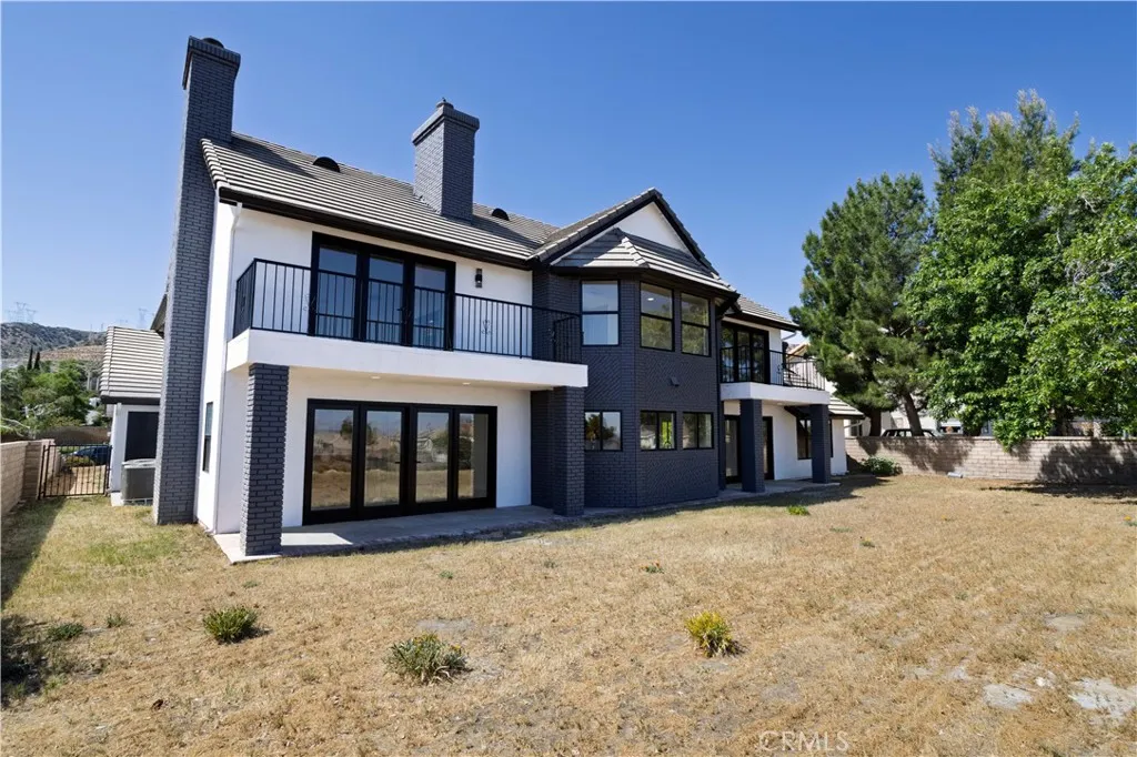 6841 Granada Dr, Palmdale, CA 93551