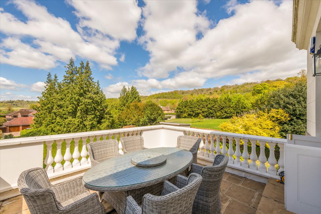 Additional image 17 of 2 bed flat for saleGoring Place, Wrotham, Sevenoaks, Kent TN15