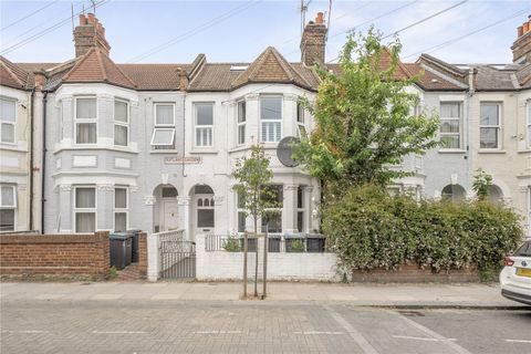Rutland Gardens, Harringay, London N4