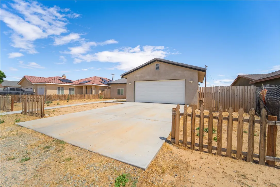 Additional image 29 of 21324 79th St, California City, CA 93505